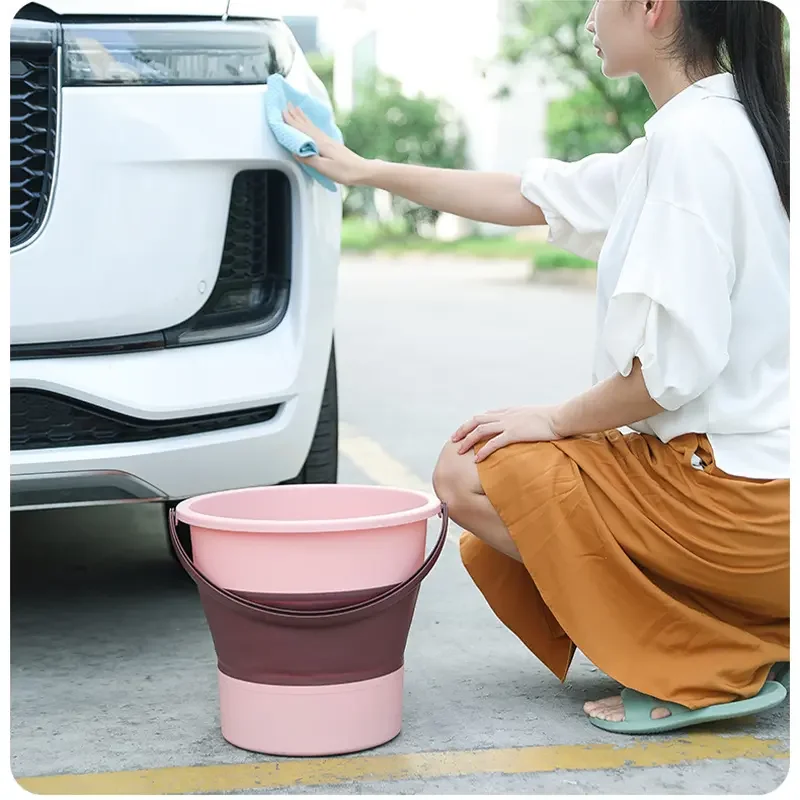 Collapsible Silicone Bucket